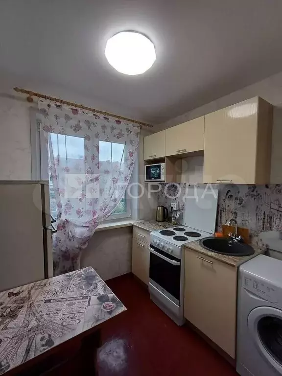 2-к. квартира, 56 м, 5/5 эт. - Фото 1