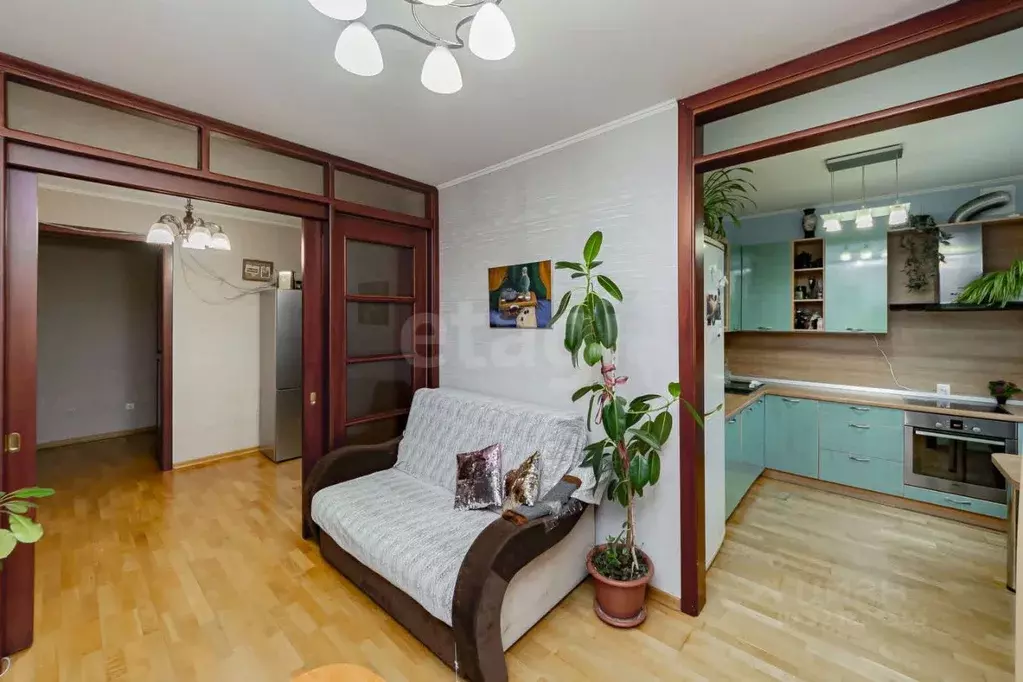 3-к кв. Тюменская область, Тюмень Широтная ул., 104к6 (118.6 м) - Фото 1