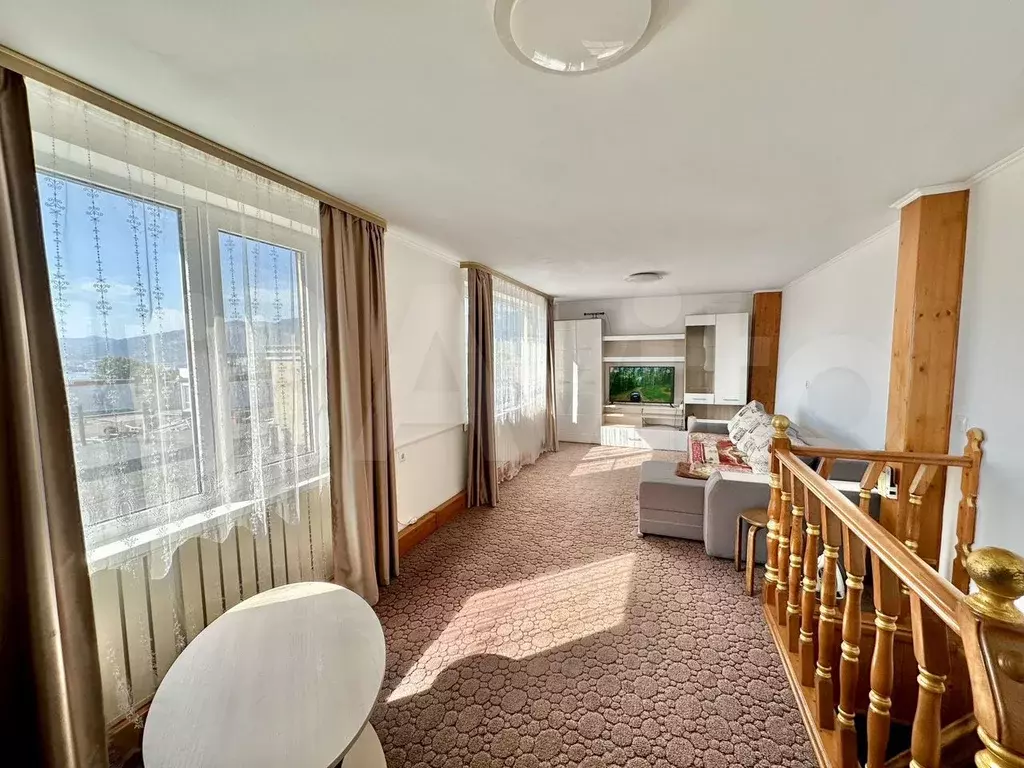 2-к. квартира, 80 м, 1/2 эт. - Фото 1
