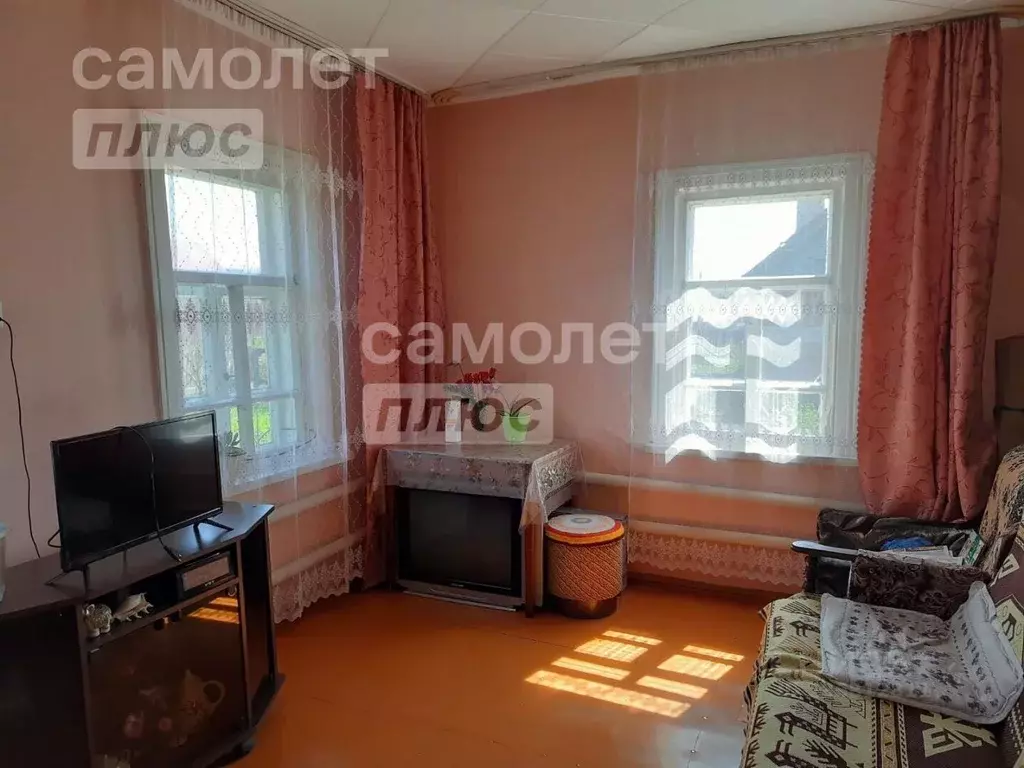 3-к кв. Башкортостан, Куюргазинский район, с. Ермолаево ул. 8 Марта ... - Фото 0