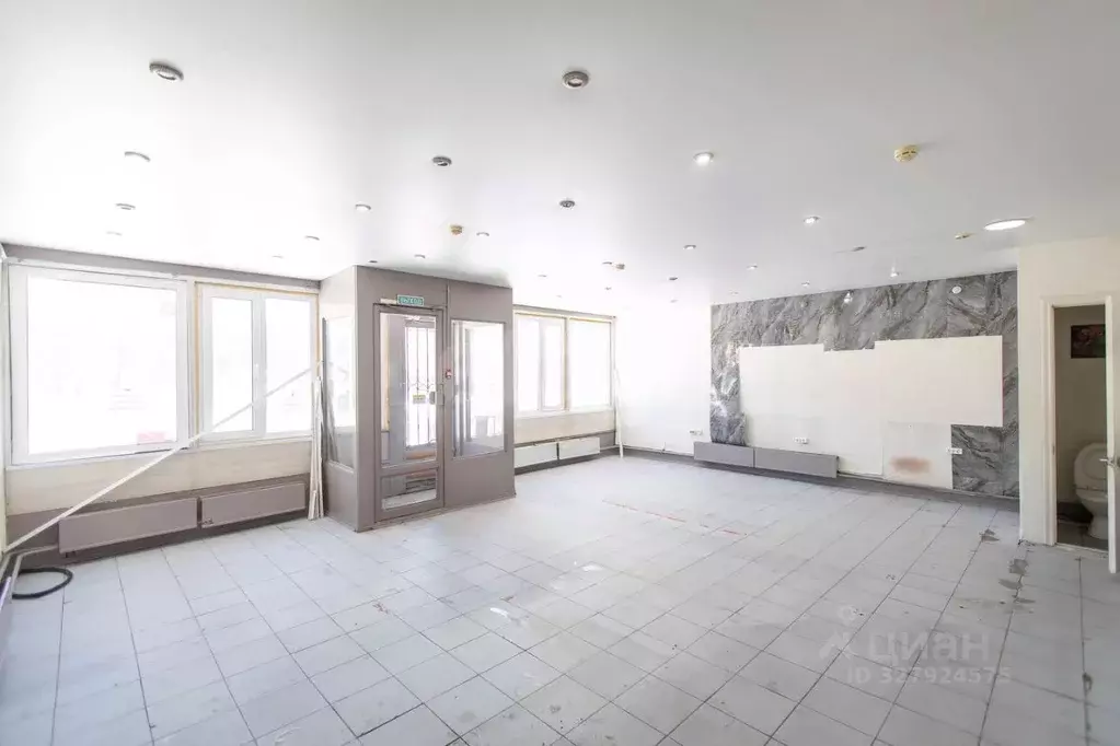 Помещение свободного назначения в Новосибирская область, Бердск ... - Фото 1