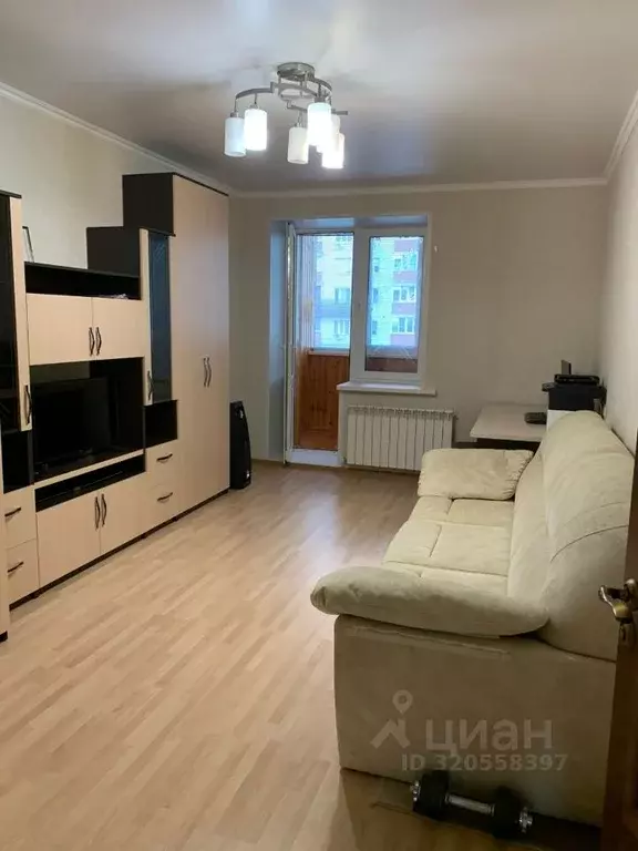 3-к кв. Курская область, Курск Звездная ул., 11А (66.4 м) - Фото 1