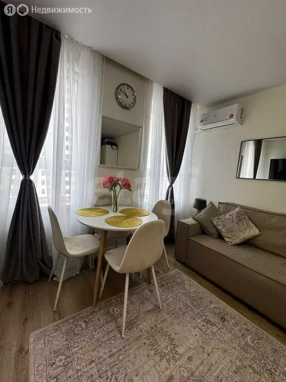 Квартира-студия: Тюмень, улица Евгения Войнова, 3 (22.5 м) - Фото 2