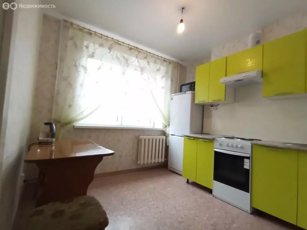 3-комнатная квартира: Уфа, улица Рудольфа Нуреева, 14 (60 м) - Фото 0