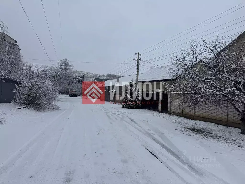 Участок в Крым, Симферопольский район, с. Мирное ул. Мира (7.2 сот.) - Фото 2