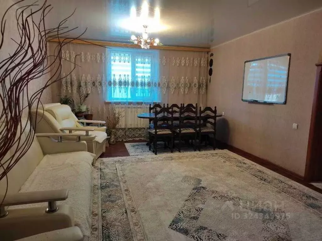 Дом в Омская область, Омск ул. Седова (91 м) - Фото 1