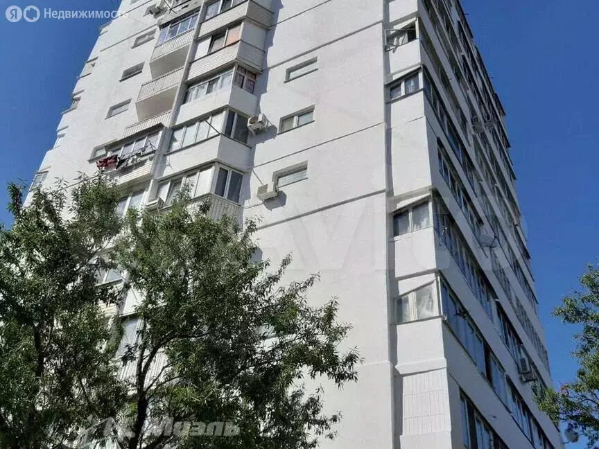 2-комнатная квартира: Севастополь, улица Степаняна, 3 (60 м) - Фото 1
