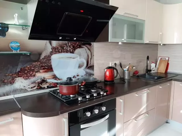 1-к. квартира, 45 м, 3/9 эт. - Фото 0