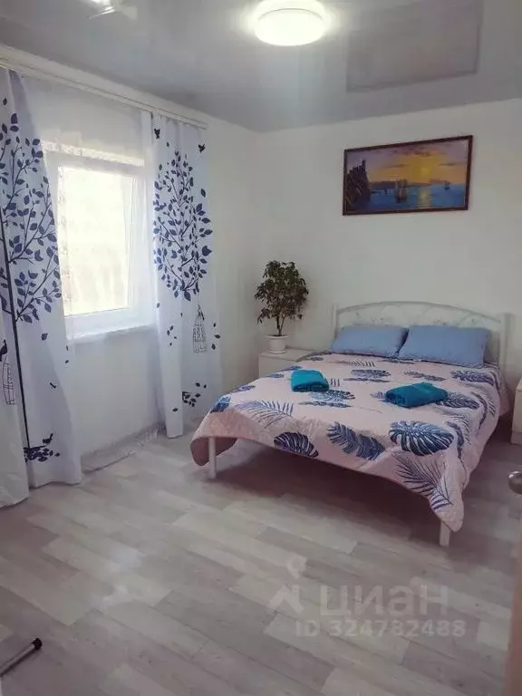 Дом в Крым, Ленинский район, Белинское с/пос, с. Золотое ул. Северная, ... - Фото 2