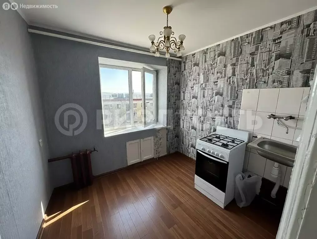 1-комнатная квартира: Мурманск, улица Свердлова, 12к3 (30 м) - Фото 2