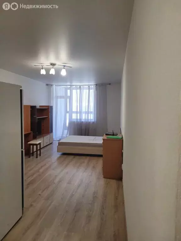 Квартира-студия: Екатеринбург, улица Евгения Савкова, 7 (32.5 м) - Фото 0
