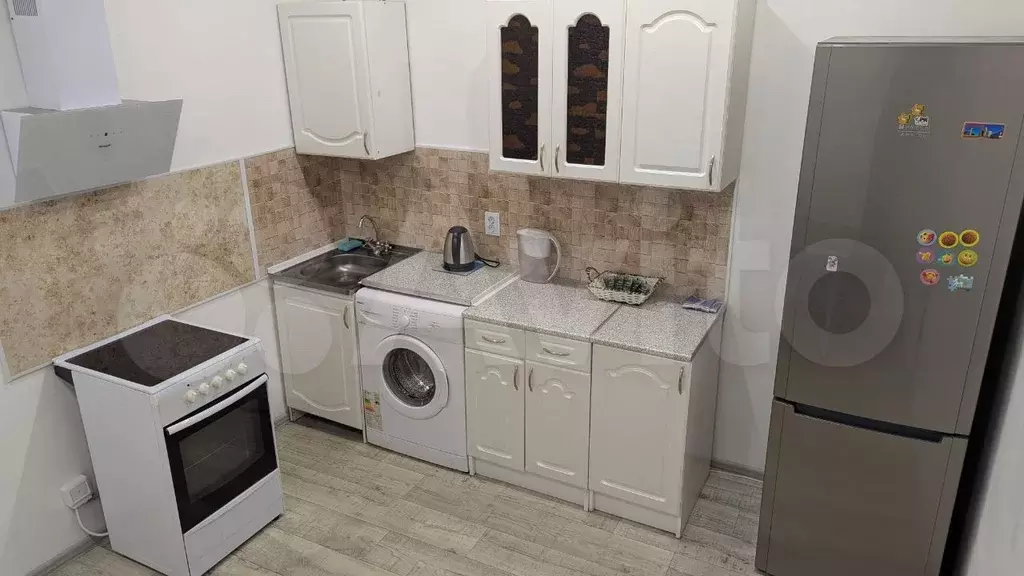 2-к. квартира, 55 м, 18/24 эт. - Фото 0