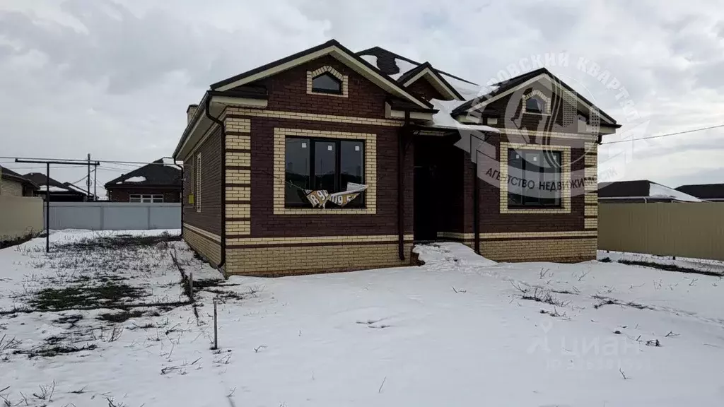 Дом в Ростовская область, Неклиновский район, с. Новобессергеневка ул. ... - Фото 1