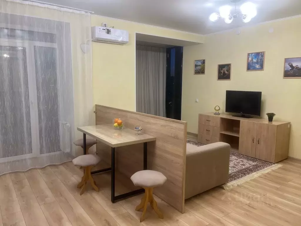 2-к кв. Красноярский край, Красноярск ул. Авиаторов, 28 (60.0 м) - Фото 2