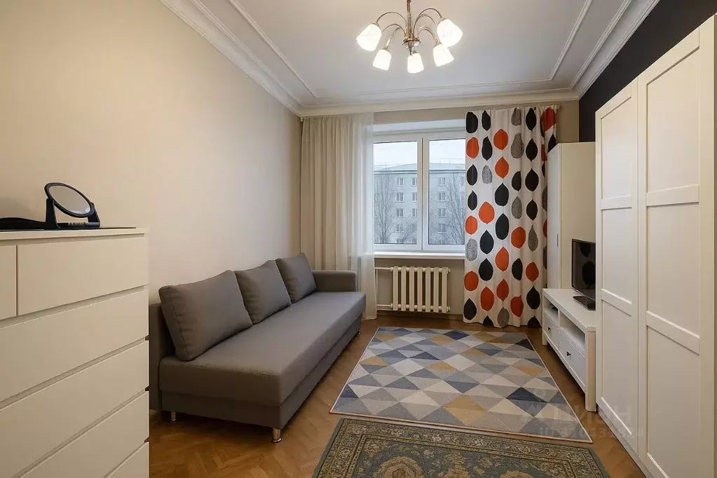 Комната Санкт-Петербург Фарфоровская ул., 28 (15.0 м) - Фото 1