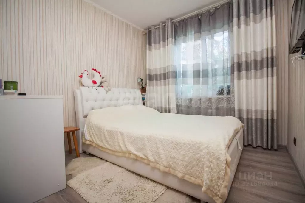 3-к кв. Сахалинская область, Южно-Сахалинск Комсомольская ул., 241 ... - Фото 1