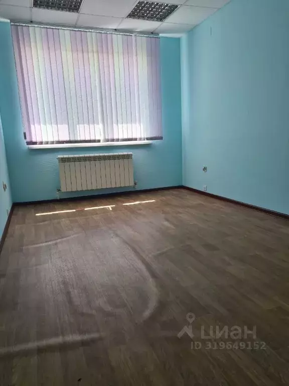 Офис в Алтайский край, Барнаул ВРЗ мкр, ул. Фабричная (15 м) - Фото 0