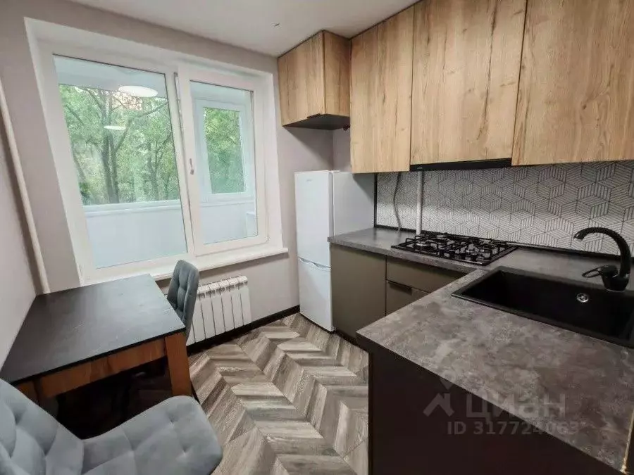 2-к кв. Москва Чертановская ул., 52К1 (42.0 м) - Фото 0
