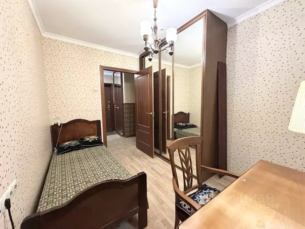 2-к кв. Москва Профсоюзная ул., 146К3 (44.0 м) - Фото 0