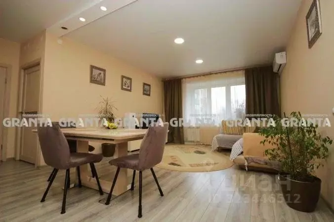 2-к кв. Красноярский край, Красноярск Парусная ул., 9 (70.0 м) - Фото 1