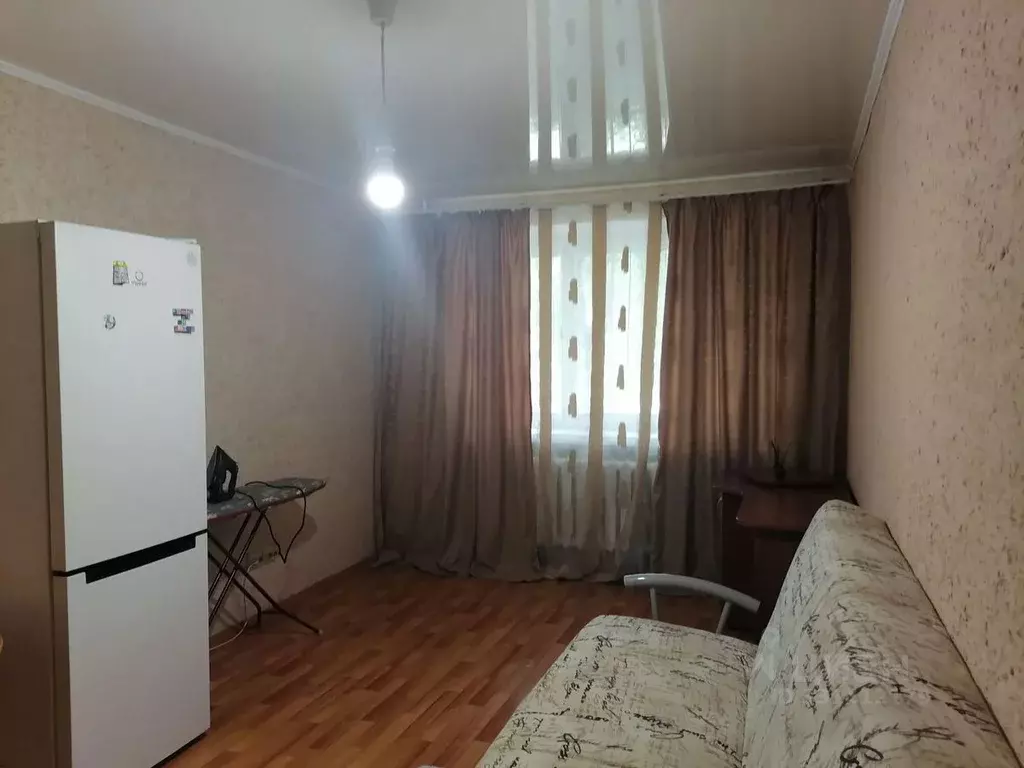 2-к кв. Тюменская область, Тюмень ул. 50 лет Октября, 37а (44.0 м) - Фото 2