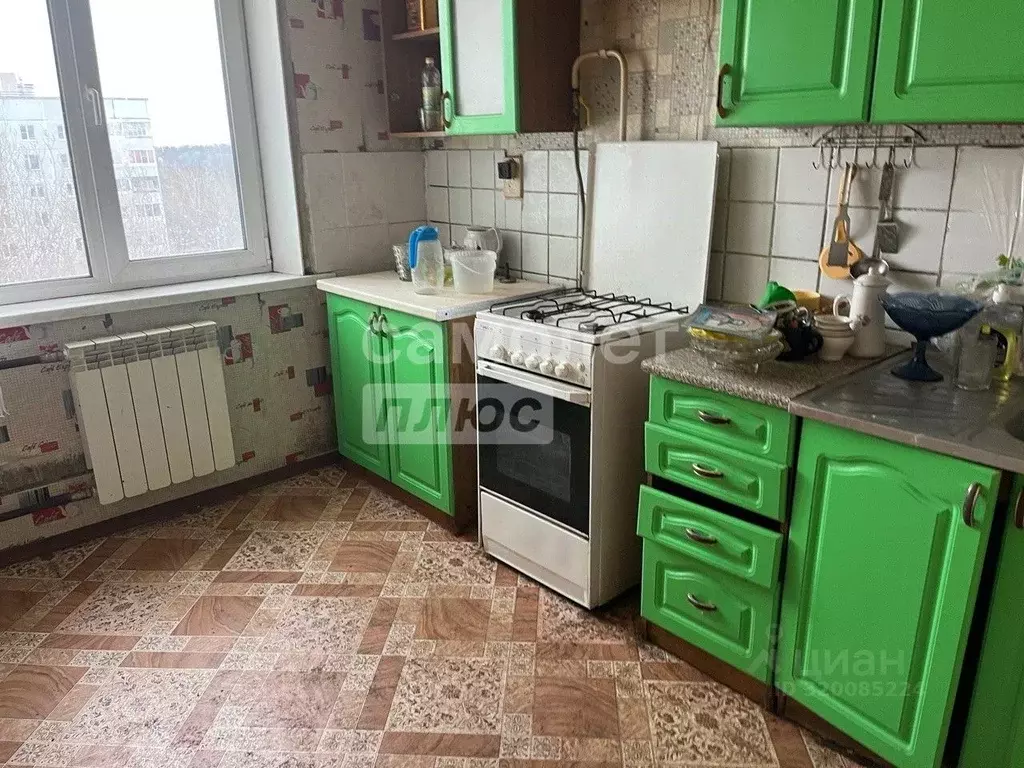 3-к кв. Самарская область, Тольятти ул. 60 лет СССР, 9 (65.0 м) - Фото 0