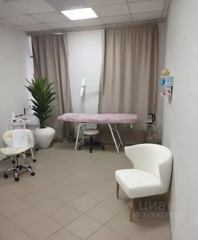 Помещение свободного назначения в Московская область, Ивантеевка ... - Фото 1