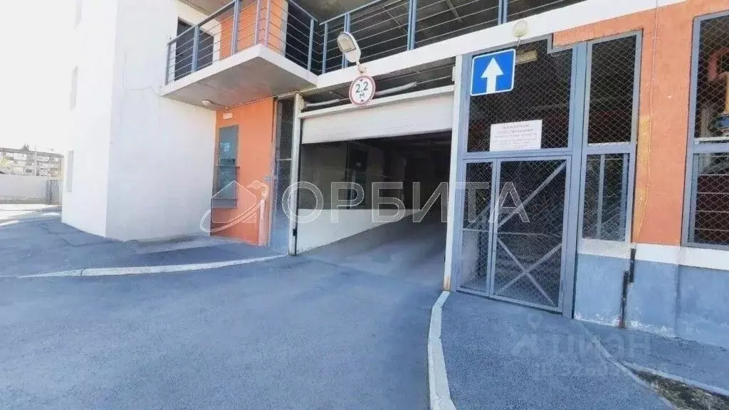 Гараж в Тюменская область, Тюмень Военная ул., 39 (13 м) - Фото 0