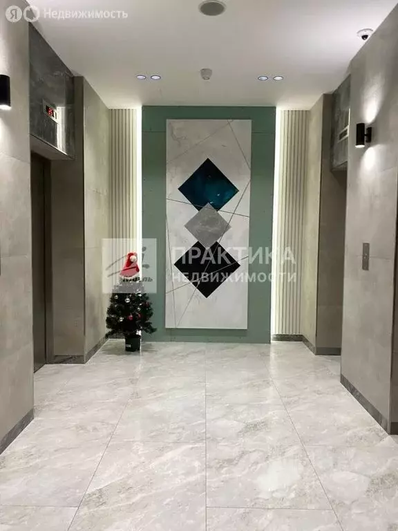 2-комнатная квартира: Красногорск, Ильинское шоссе, 16 (95 м) - Фото 1