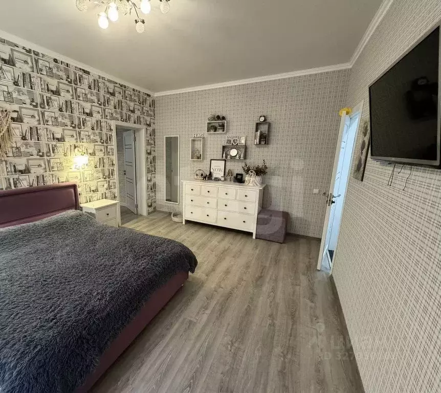 Дом в Тюменская область, Тобольск ул. Чулкова, 94 (167 м) - Фото 1