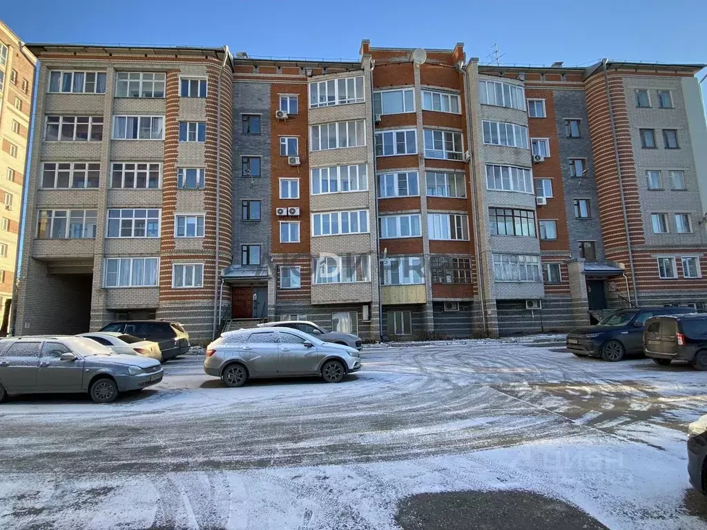 4-к кв. Кировская область, Киров ул. Всесвятская, 99А (135.0 м) - Фото 1