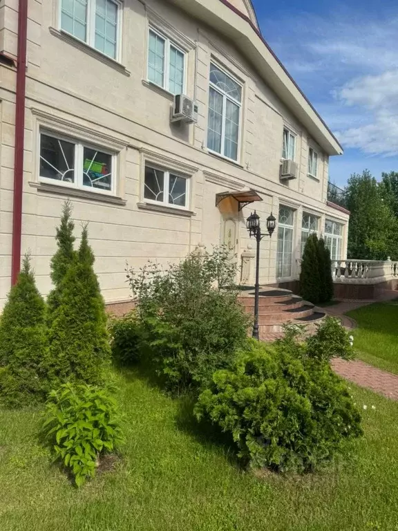 Дом в Москва д. Зименки, Антоновка кп,  (250 м) - Фото 2