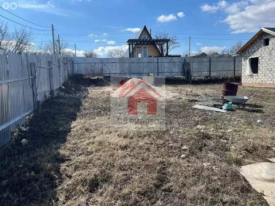 Дом в городское поселение Новосемейкино, дачный массив Сокский, СНТ ... - Фото 1