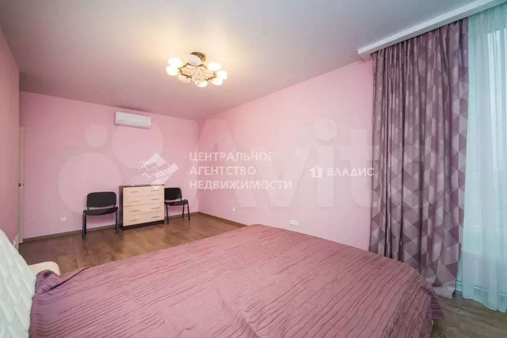 2-к. квартира, 70 м, 24/25 эт. - Фото 0