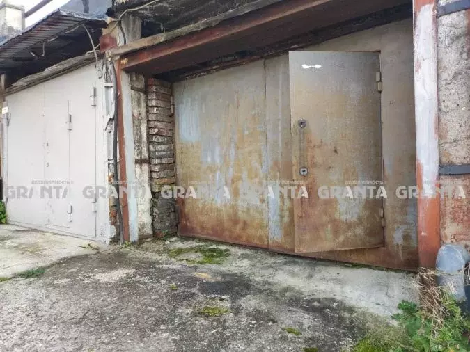 Гараж в Красноярский край, Красноярск ул. Марковского, 106 (19 м) - Фото 1