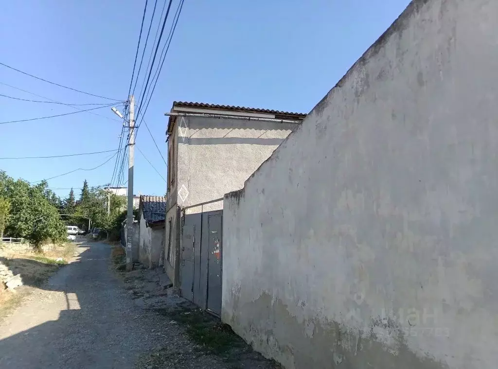 Дом в Севастополь ул. Гусева (100 м) - Фото 1