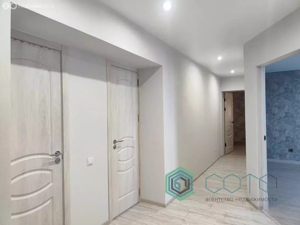 2-комнатная квартира: Калининград, Машиностроительная улица, 2 (58.5 ... - Фото 1