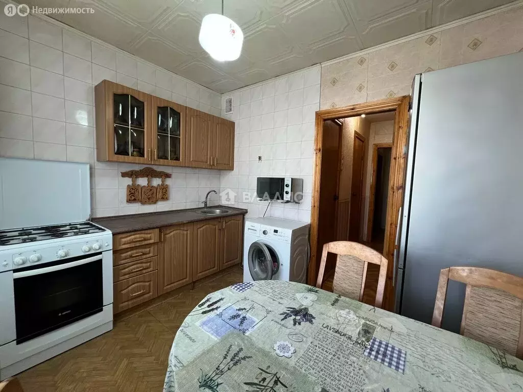 3-комнатная квартира: Белгород, проспект Славы, 6 (73.4 м) - Фото 2