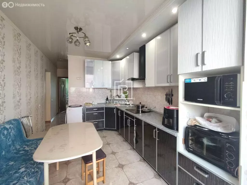 2-комнатная квартира: Калуга, Хрустальная улица, 44к5 (60.4 м) - Фото 1