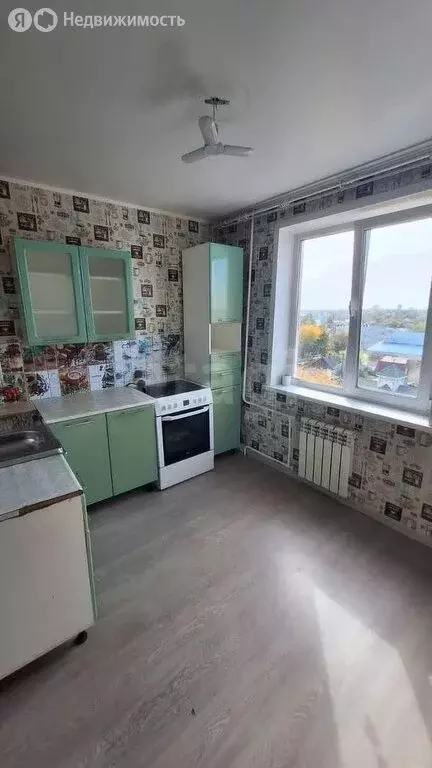 2-комнатная квартира: Барнаул, улица Матросова, 12 (49.8 м) - Фото 1