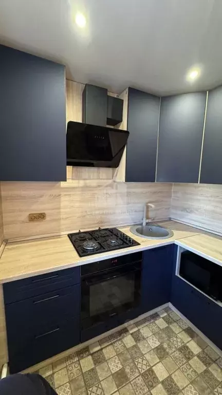 1-к кв. Калининградская область, Калининград Земельная ул., 2 (31.0 м) - Фото 2