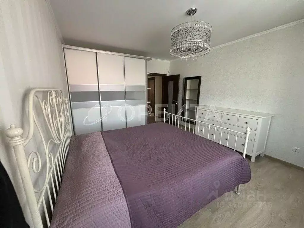 2-к кв. Тюменская область, Тюмень Широтная ул., 167к1 (75.7 м) - Фото 0
