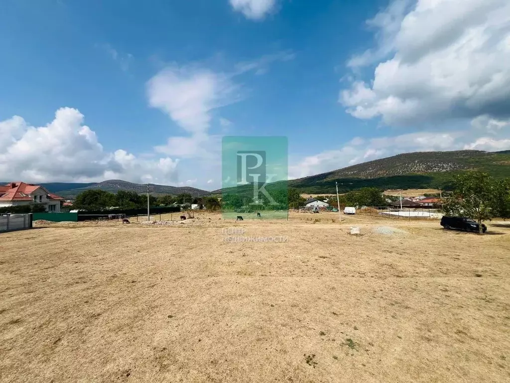 Участок в Севастополь с. Гончарное, ул. Концевая, 12 (10.0 сот.) - Фото 1