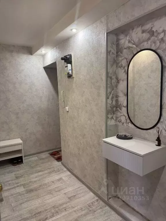 2-к кв. Курганская область, Курган ул. Красина, 44 (50.0 м) - Фото 1
