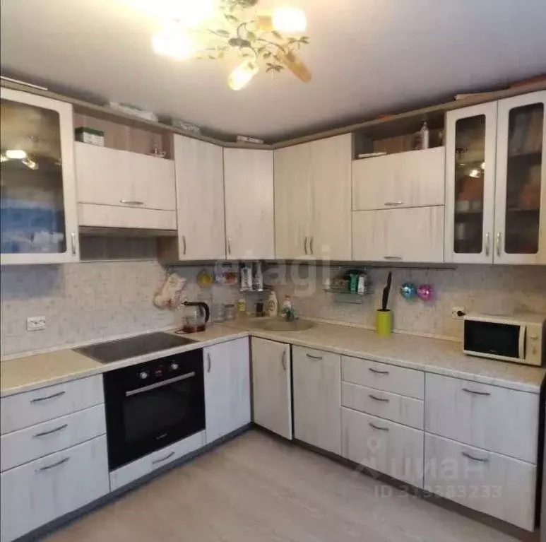 3-к кв. Коми, Сыктывкар просп. Бумажников, 52 (82.6 м) - Фото 2