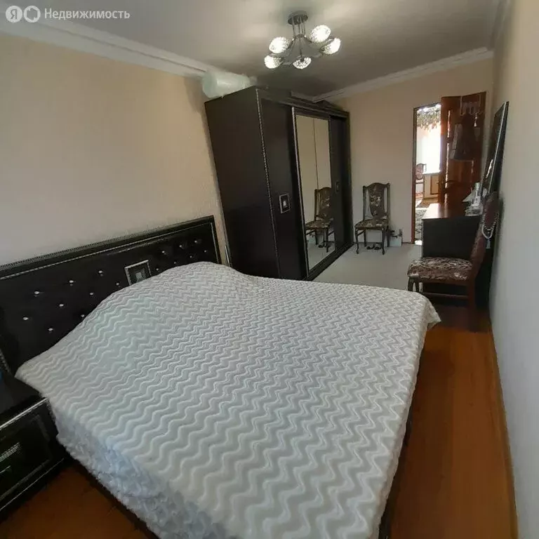 2-комнатная квартира: Нальчик, улица Ашурова, 12 (48 м) - Фото 0