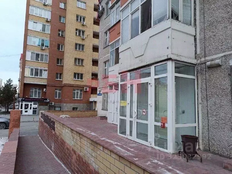 Торговая площадь в Тюменская область, Тюмень ул. Пермякова, 71к1 (66 ... - Фото 1