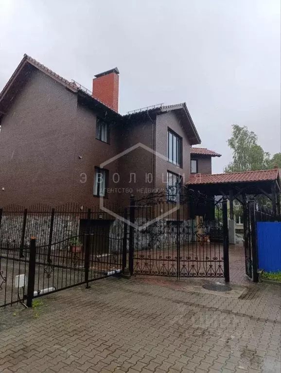 Дом в Калининградская область, Калининград пер. Ладушкина, 3А (507 м) - Фото 2