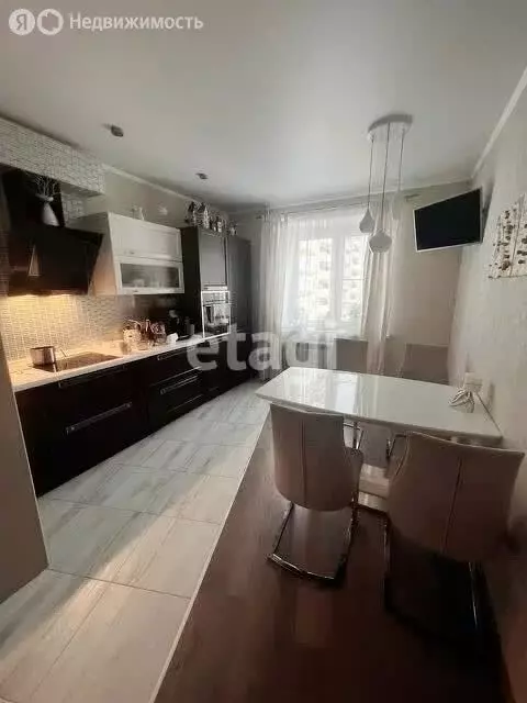 2-комнатная квартира: Тамбов, улица Максима Горького, 18 (77.3 м) - Фото 1