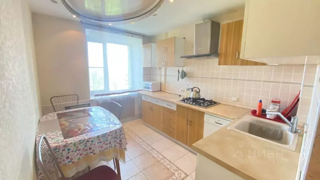 3-к кв. Коми, Сыктывкар Первомайская ул., 51 (68.0 м) - Фото 1